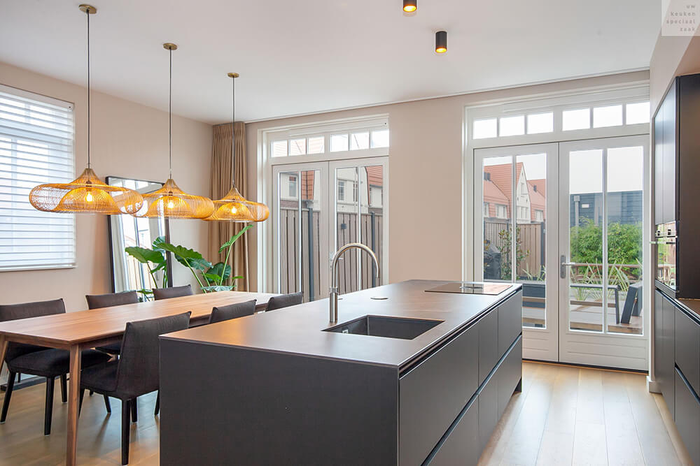 3-Verkade_Keuken_Eiland_Zwart_Holsteijn